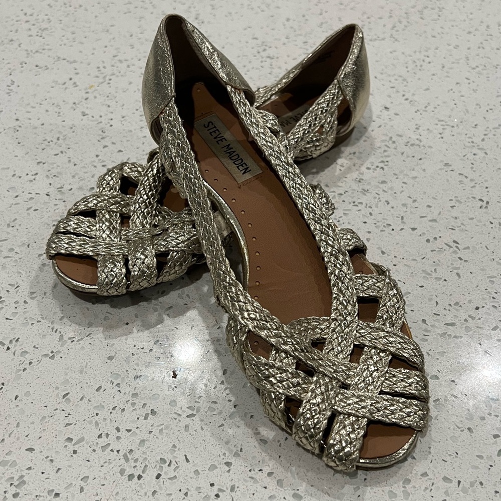 Steve Madden gold flats